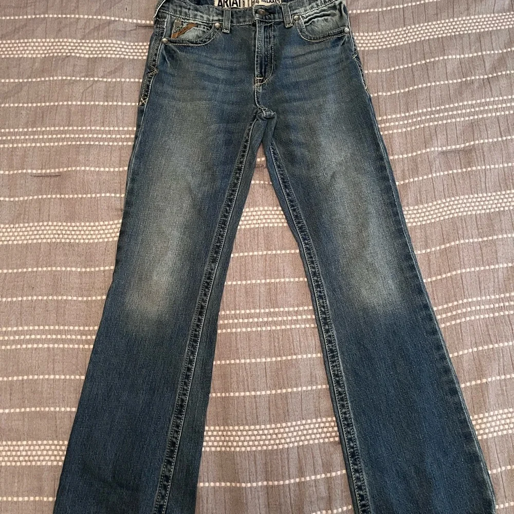 Ariat Boy's Relaxed Fit Denim Jeans - Picture 2 of 12